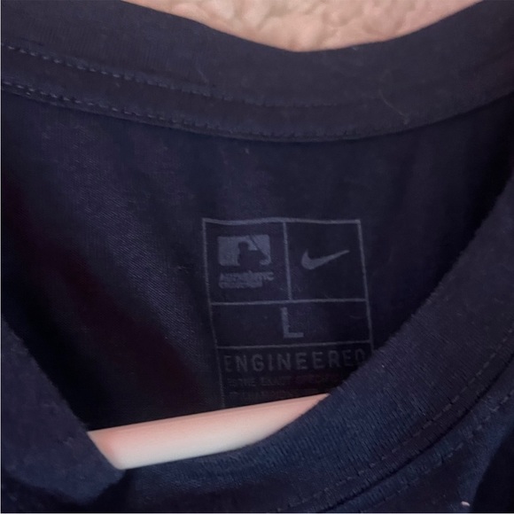 RED SOX NIKE TSHIRT AMAZING CONDITION - Picture 3 of 3